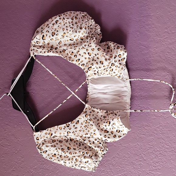 Princess Polly Crop Top - Picture 10 of 13